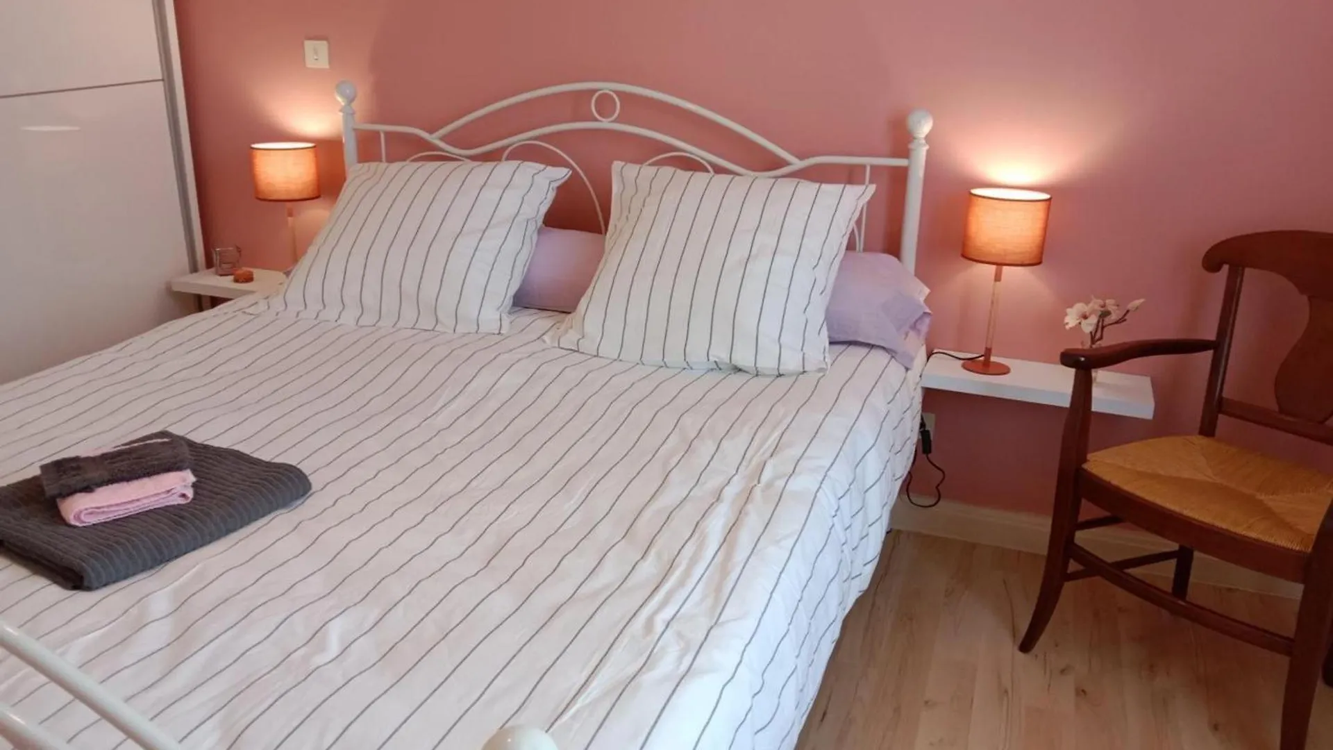 Holiday home Maison Renovee Proche Vichy : 3 Chambres, Cour Fermee, Tout Inclus, Ideal Curistes Et Activites Naturelles - Fr-1-489-481 Bellerive-sur-Allier France