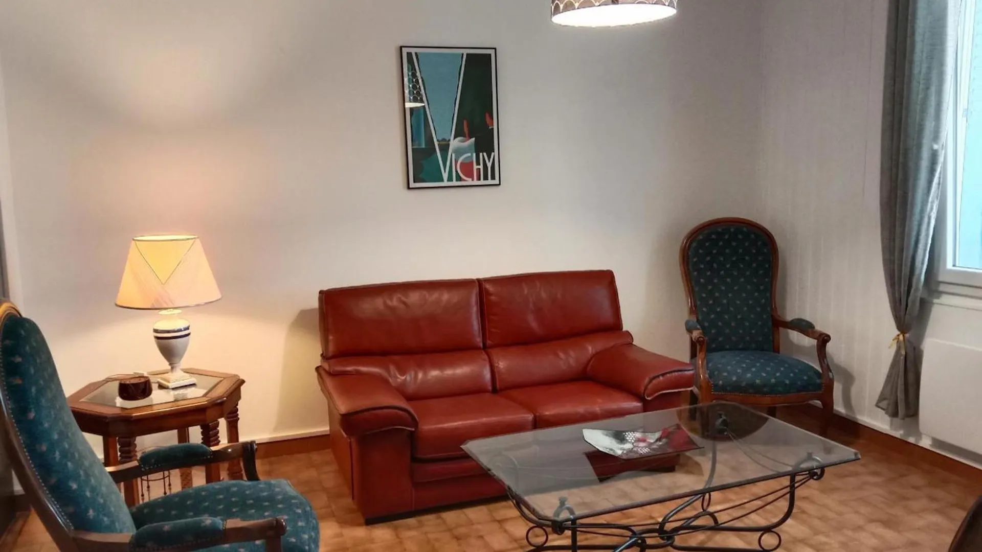 Maison Renovee Proche Vichy : 3 Chambres, Cour Fermee, Tout Inclus, Ideal Curistes Et Activites Naturelles - Fr-1-489-481 Bellerive-sur-Allier